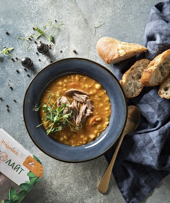 Гороховый суп-пюре с копченостями и чесночными сухариками пошаговый рецепт с фото